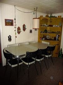 Mid -century table / chair set