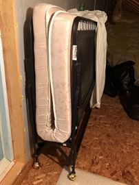 Like-new rollaway bed