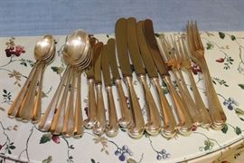 4 - 6 piece place setting Stieff Williamsburg Queen Anne Sterling