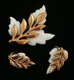 Renoir Matisse earrings and brooch set