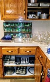 aluminum/glass bakeware  *KITCHEN*