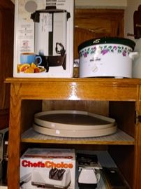 small kitchen appliances  *KITCHEN*