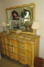 French Provincial Dresser with Mirror & Matching Head Board/Night Stand 