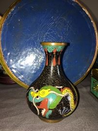 5 toed dragon- unusual piece.