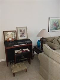 small electric organ