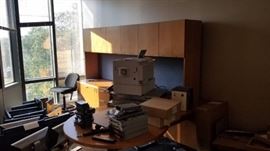 Knoll Executive Desk