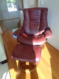 stress less recliner w/ottoman