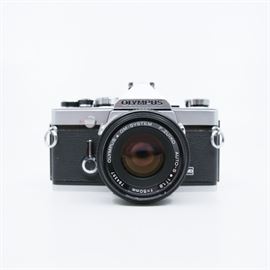 Vintage Olympus OM-1 35mm SLR - F. Zuiko Auto-S f/1.8 50mm Lens