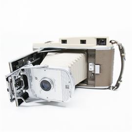 Vintage Polaroid 800 Land Instant Film Camera