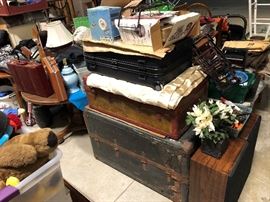 Old Storage Trunks for décor, Probably worthless speakers on the side there.