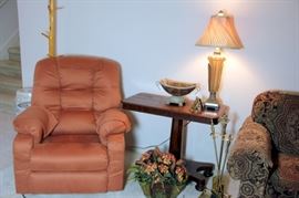 Rare Georgian Adjustable Reading / Library Table.  Top Moves Up & Down as well as Side to Side.