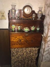 TREASURE ME TEAM IN MICKELTON -MASSIVE FARMHOUSE 3 DAY ESTATE SALE 9/27-9/29  https://www.facebook.com/events/304340423484256/