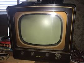 TREASURE ME TEAM IN MICKELTON -MASSIVE FARMHOUSE 3 DAY ESTATE SALE 9/27-9/29  https://www.facebook.com/events/304340423484256/