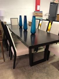 MITCHEL GOLD ROSEWOOD DINING TABLE AND 8 CHAIRS! 