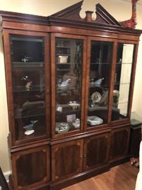 STUNNING HEKMAN CHINA CABINET