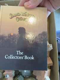 David Winter Cottages Collectors Book