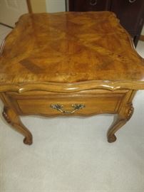 FRENCH PROVINCIAL END TABLE
WITH INLAY
