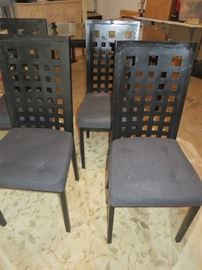BLACK METAL GLASS TOP TABLE
W/ 4 CHAIRS
