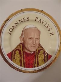 VINTAGE POPE JOHN PAUL II JOANNES PAVLVS II 1979 COLLECTORS PLATE BY HAEGER