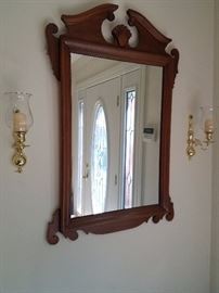 Vintage Mahgany mirror
Brass candle holders