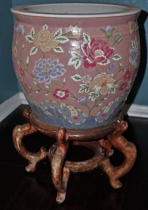 Reproduction fish bowl on stand