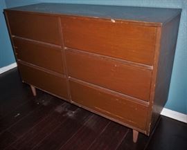 Vintage dresser