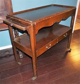 Serving cart