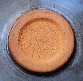 Harding black pottery