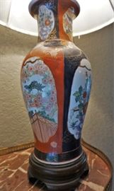 Porcelain Asian lamp