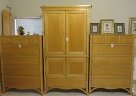 American Signature Chest of Drawers/Armoire