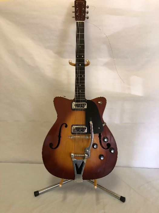 Vintage 1964 Martin Electric F-55 Sunburst Guitar