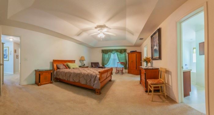 6 pc Thomasville queen size bedroom set.  $800.00