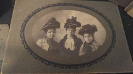 Many great Victorian photographs