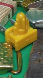 Art Deco plug in