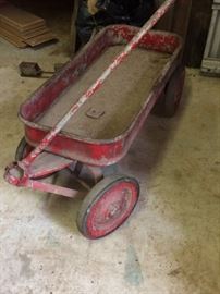 Classic Little Red Wagon