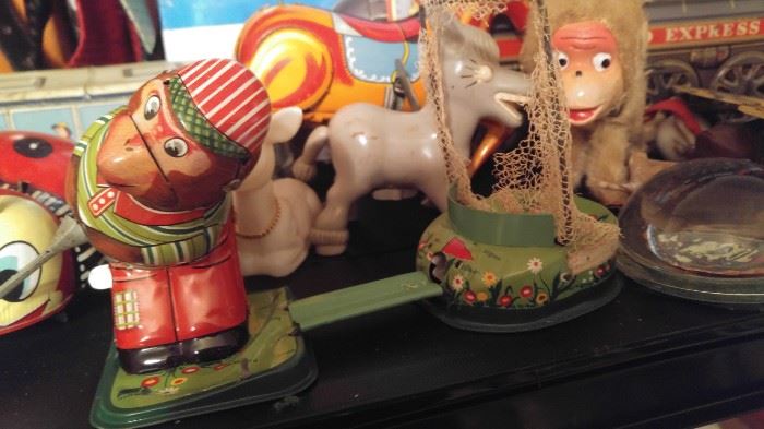 Wind up Japan toys