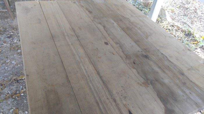 Surpise old farm kitchen table