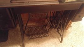 Singer sewing machine