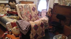 amazing vintage hand made stitched quilts Primitive pine blanket chest