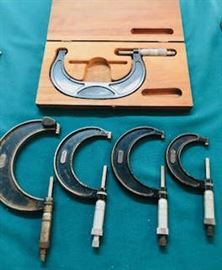 Micrometer Lot
