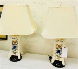 Pr. Vintage Lamps