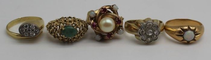 JEWELRY Assorted Gold Ring Grouping