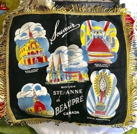 Souvenir pillow cover - Canada