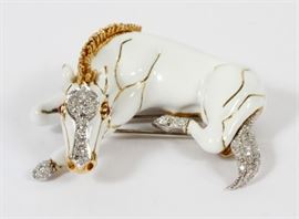 DAVID WEBB, 18KT YELLOW GOLD, WHITE ENAMEL, DIAMOND & RUBY HORSE BROOCH, 42 GRAMS, H 1 3/4", L 2 1/4"
Lot # 2084  