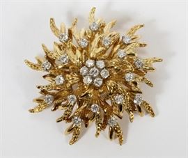 FLORAL FORM 18KT YELLOW GOLD & DIAMOND BROOCH/PENDANT, 20 GRAMS, DIA 1 1/4"
Lot # 2085 