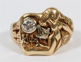 14KT GOLD WITH DIAMOND SIGNET RING, DIA SIZE: 9
Lot # 1235 