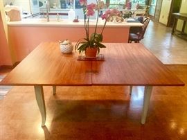 Country Butterfly Table, Shabby chic legs, (31 1/2"folded, 63" completely opened, 30" tall)