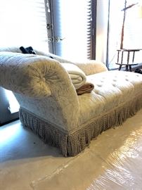 Fainting Couch / Chaise lounge