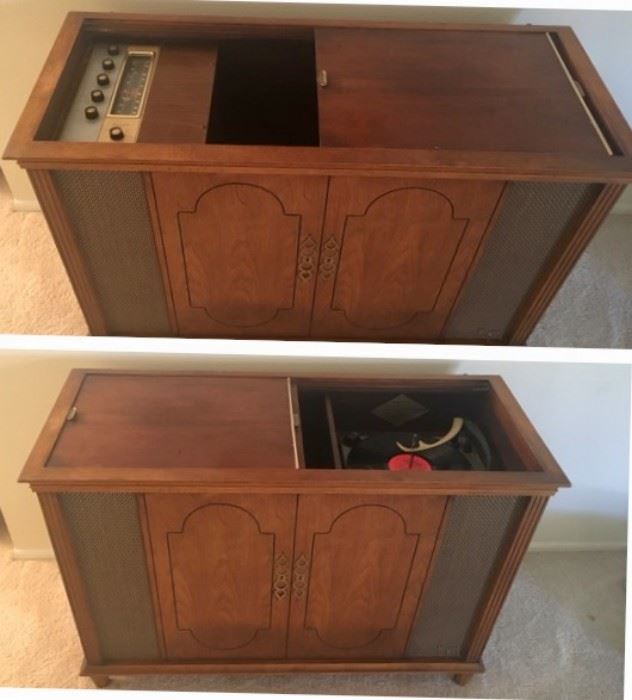 Stereo Cabinet w/ Radio, Turntable