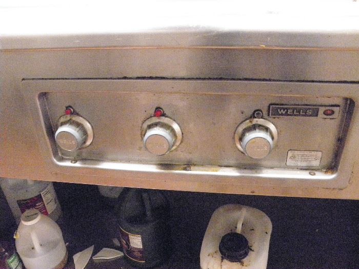 "WELLS"  warming 3 well kitchen prep table controls...from previous photo.  ****$400***** Call Now!   (760) 788-0775   (760) 445-8571   Photo #3